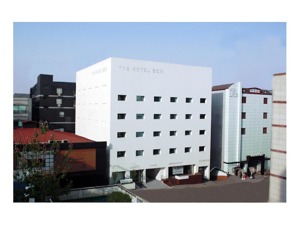 The Hotel Bon Szuvon Kültér fotó